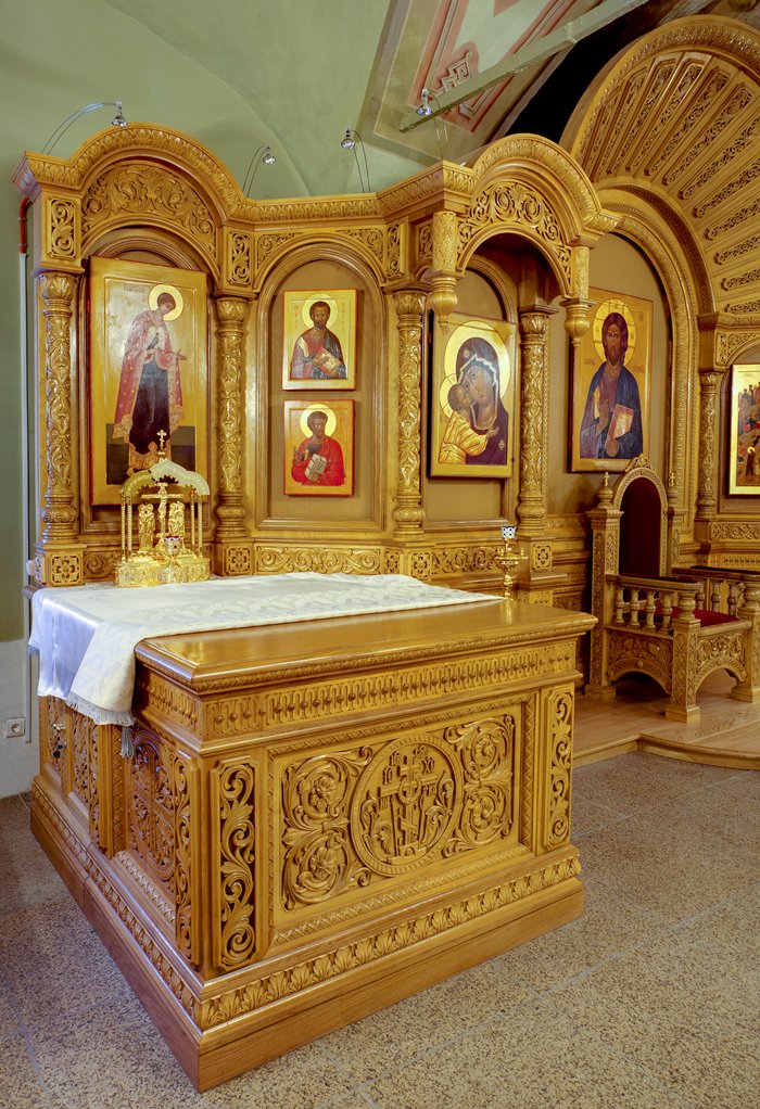 Горнее место в храме Богоявления Господня бывшего Богоявленского монастыря, г.Москва.