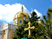 Иконостас Казанского кафедрального собора города Элисты.