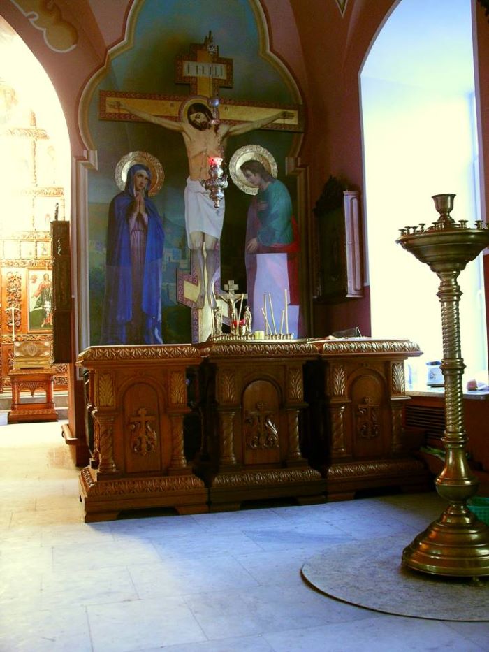 Оформление интерьера в храме Высоцкого монастыря, г.Серпухов, Московская обл